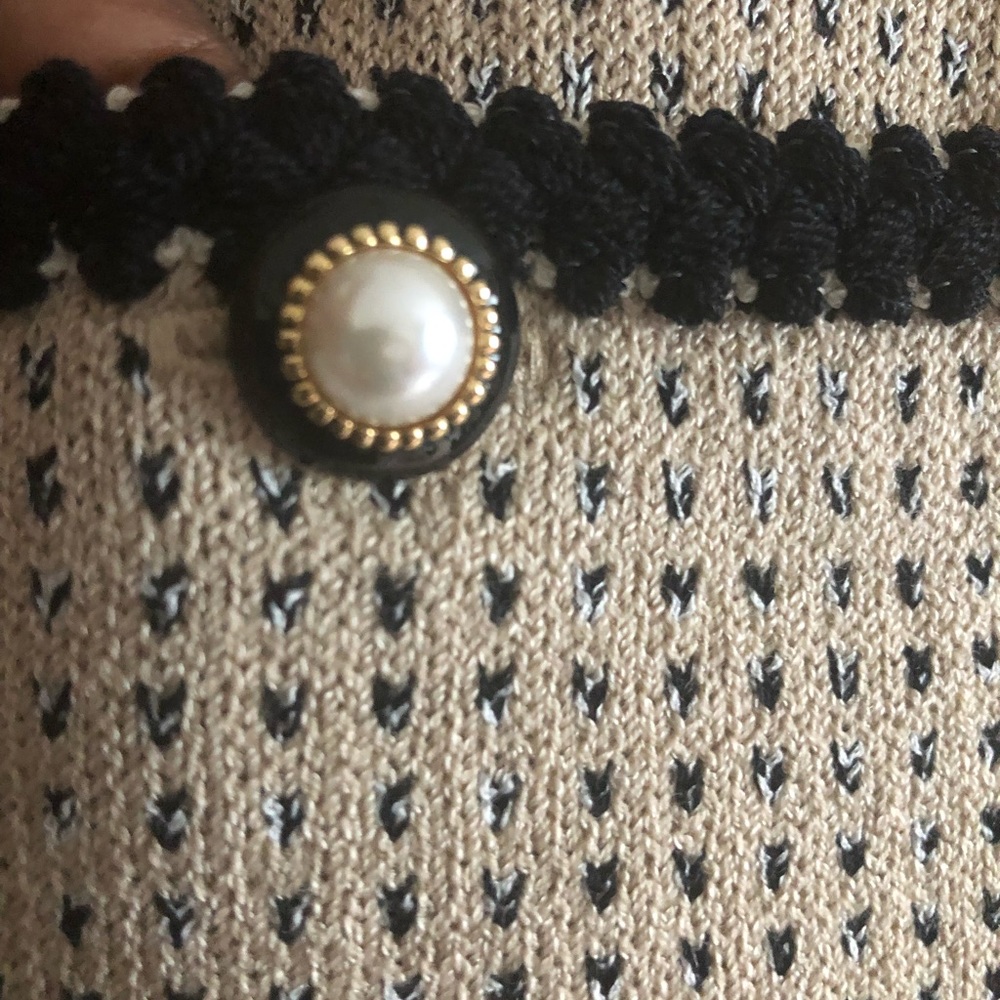 Jacket - Picture 4 of 4